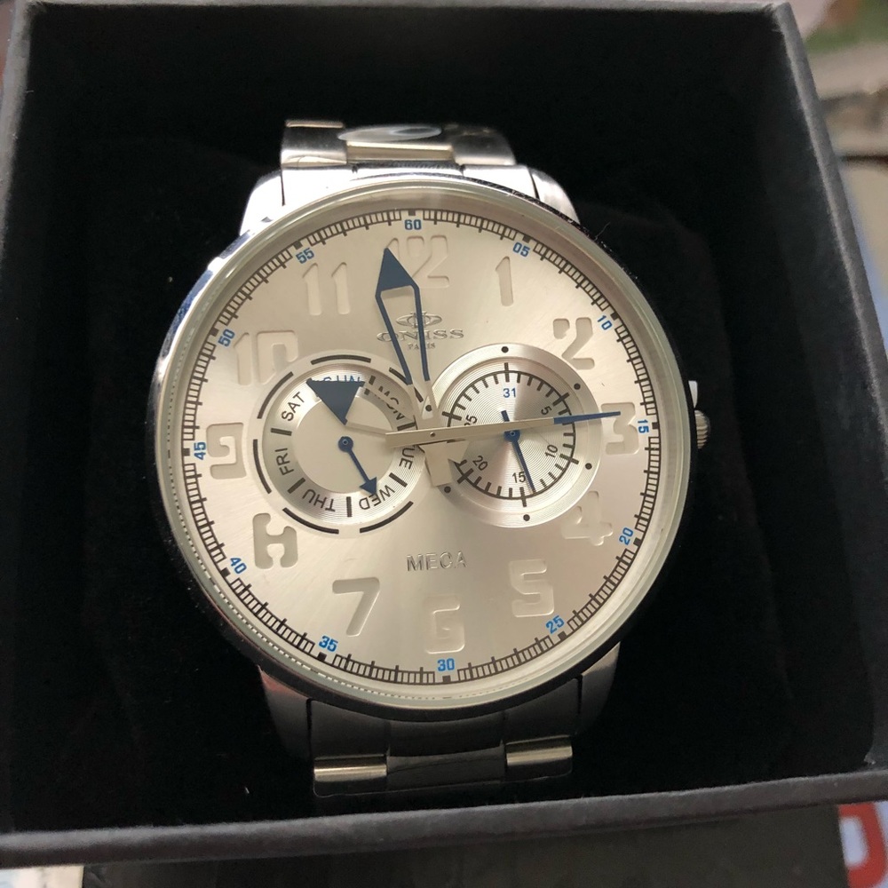 Oniss Meca Analog Watch